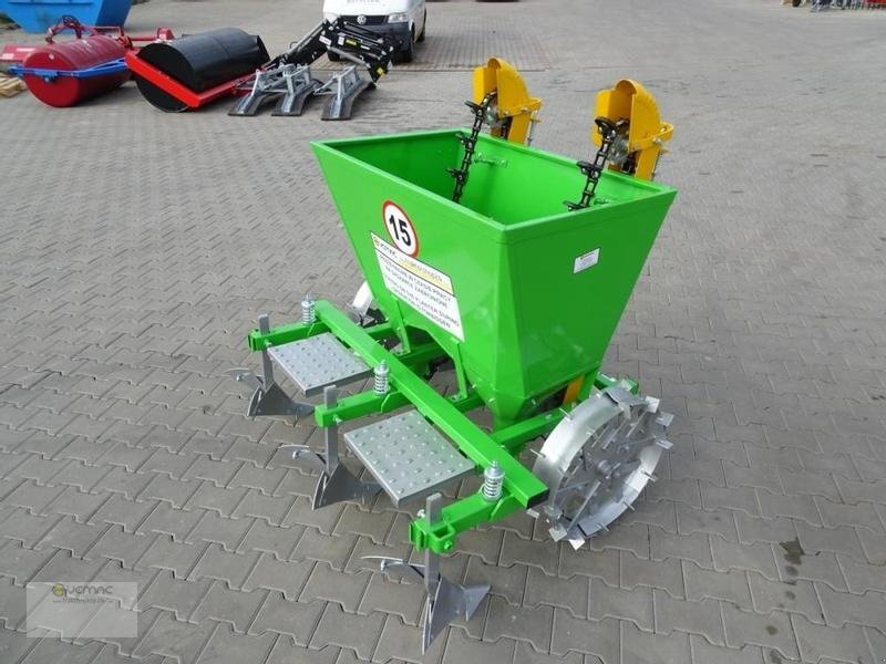 BOMET Kartoffellegemaschine Kartoffelpflanzmaschine 2-reihig NEU - Sadilica za krumpir: slika BOMET Kartoffellegemaschine Kartoffelpflanzmaschine 2-reihig NEU - Sadilica za krumpir BOMET Kartoffellegemaschine Kartoffelpflanzmaschine 2-reihig NEU - Sadilica za krumpir: slika BOMET Kartoffellegemaschine Kartoffelpflanzmaschine 2-reihig NEU - Sadilica za krumpir