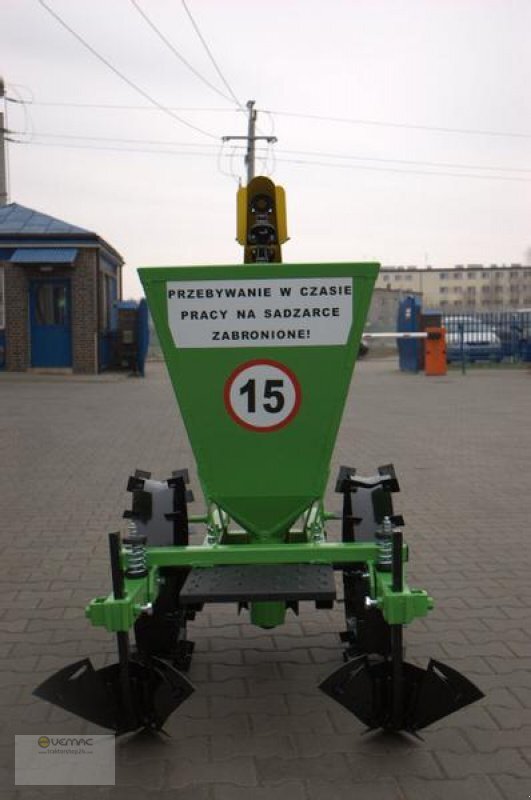BOMET Kartoffelpflanzmaschine Kartoffellegemaschine 1-reihig NEU - Sadilica za krumpir: slika BOMET Kartoffelpflanzmaschine Kartoffellegemaschine 1-reihig NEU - Sadilica za krumpir BOMET Kartoffelpflanzmaschine Kartoffellegemaschine 1-reihig NEU - Sadilica za krumpir: slika BOMET Kartoffelpflanzmaschine Kartoffellegemaschine 1-reihig NEU - Sadilica za krumpir