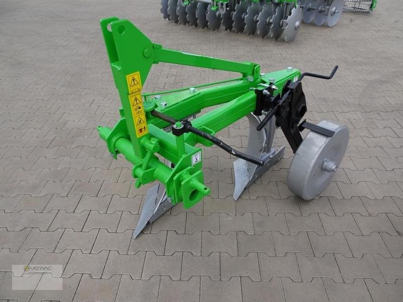 BOMET Zweischarpflug Zweischar Pflug Bomet Lyra 25cm Beetpflug Neu - Plug: slika BOMET Zweischarpflug Zweischar Pflug Bomet Lyra 25cm Beetpflug Neu - Plug BOMET Zweischarpflug Zweischar Pflug Bomet Lyra 25cm Beetpflug Neu - Plug: slika BOMET Zweischarpflug Zweischar Pflug Bomet Lyra 25cm Beetpflug Neu - Plug