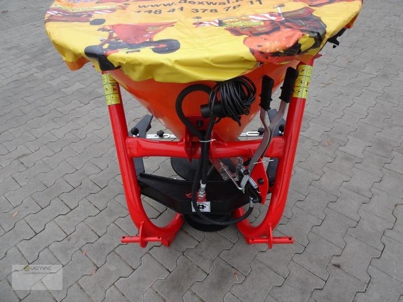 Novi Posipač pijeska/ Soli Dexwal 400H Salzstreuer Streuer Traktor Winter hydraulische Öffnung: slika Novi Posipač pijeska/ Soli Dexwal 400H Salzstreuer Streuer Traktor Winter hydraulische Öffnung Novi Posipač pijeska/ Soli Dexwal 400H Salzstreuer Streuer Traktor Winter hydraulische Öffnung: slika Novi Posipač pijeska/ Soli Dexwal 400H Salzstreuer Streuer Traktor Winter hydraulische Öffnung