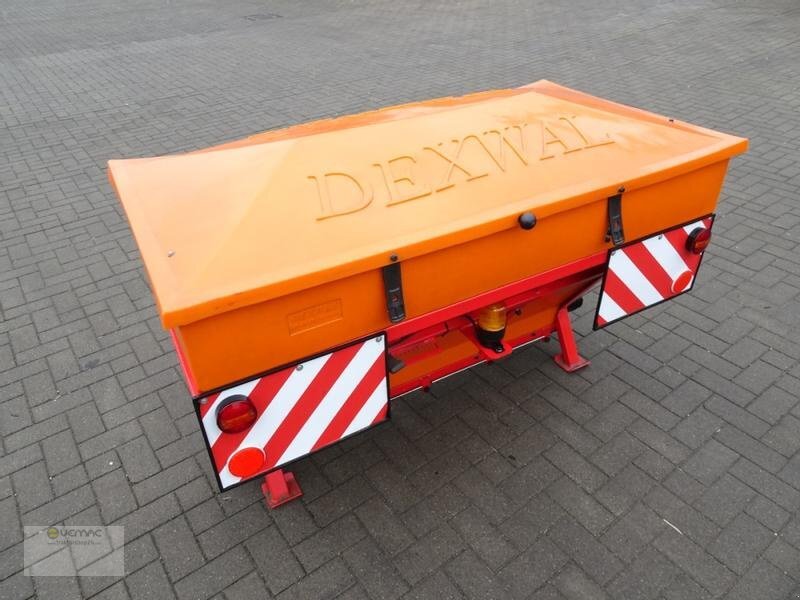 Novi Posipač pijeska/ Soli Dexwal Kastenstreuer Walzenstreuer Salzstreuer Streuer NEU Winter: slika Novi Posipač pijeska/ Soli Dexwal Kastenstreuer Walzenstreuer Salzstreuer Streuer NEU Winter Novi Posipač pijeska/ Soli Dexwal Kastenstreuer Walzenstreuer Salzstreuer Streuer NEU Winter: slika Novi Posipač pijeska/ Soli Dexwal Kastenstreuer Walzenstreuer Salzstreuer Streuer NEU Winter