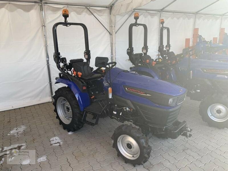 Farmtrac Farmtrac 22 Traktor Schlepper NEU 22PS Mitsubishi - Mali traktor: slika Farmtrac Farmtrac 22 Traktor Schlepper NEU 22PS Mitsubishi - Mali traktor Farmtrac Farmtrac 22 Traktor Schlepper NEU 22PS Mitsubishi - Mali traktor: slika Farmtrac Farmtrac 22 Traktor Schlepper NEU 22PS Mitsubishi - Mali traktor