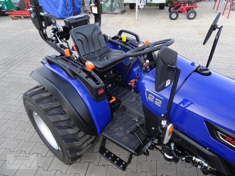 Novi Mali traktor Farmtrac Farmtrac 26 Industriebereifung Traktor Schlepper 26PS Mitsubishi: slika Novi Mali traktor Farmtrac Farmtrac 26 Industriebereifung Traktor Schlepper 26PS Mitsubishi Novi Mali traktor Farmtrac Farmtrac 26 Industriebereifung Traktor Schlepper 26PS Mitsubishi: slika Novi Mali traktor Farmtrac Farmtrac 26 Industriebereifung Traktor Schlepper 26PS Mitsubishi