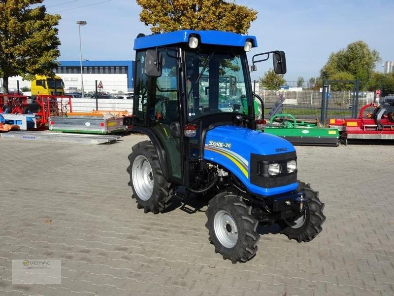 Solis Solis 26 26PS Kabine Traktor Trecker Schlepper Allrad NEU - Mali traktor: slika Solis Solis 26 26PS Kabine Traktor Trecker Schlepper Allrad NEU - Mali traktor Solis Solis 26 26PS Kabine Traktor Trecker Schlepper Allrad NEU - Mali traktor: slika Solis Solis 26 26PS Kabine Traktor Trecker Schlepper Allrad NEU - Mali traktor