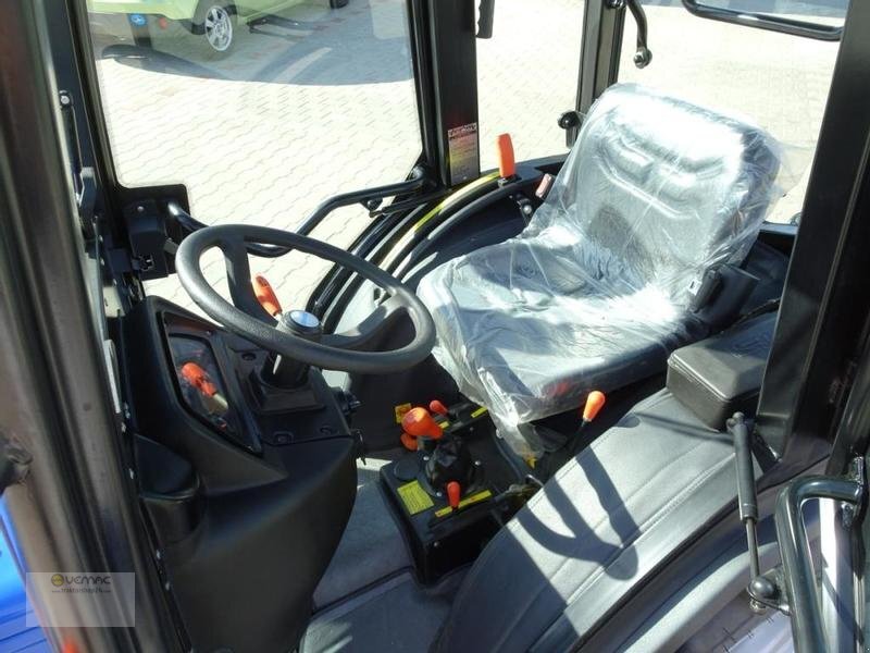 Solis Solis 26 26PS Kabine Traktor Trecker Schlepper Allrad NEU - Mali traktor: slika Solis Solis 26 26PS Kabine Traktor Trecker Schlepper Allrad NEU - Mali traktor Solis Solis 26 26PS Kabine Traktor Trecker Schlepper Allrad NEU - Mali traktor: slika Solis Solis 26 26PS Kabine Traktor Trecker Schlepper Allrad NEU - Mali traktor
