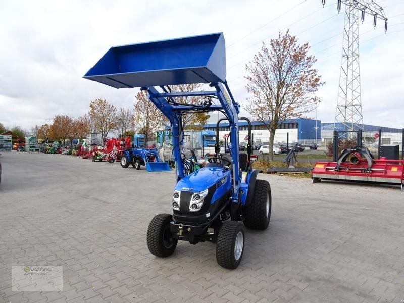 Solis Solis 26 26PS NEU Traktor Schlepper Frontlader Rasenreif NEU - Mali traktor: slika Solis Solis 26 26PS NEU Traktor Schlepper Frontlader Rasenreif NEU - Mali traktor Solis Solis 26 26PS NEU Traktor Schlepper Frontlader Rasenreif NEU - Mali traktor: slika Solis Solis 26 26PS NEU Traktor Schlepper Frontlader Rasenreif NEU - Mali traktor