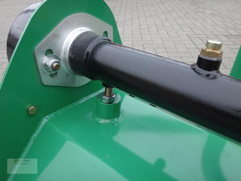 Novi Malčer sa čekićima Vemac EFGC145 145cm Mulcher Schlegelmulcher Hammerschlegel NEU: slika Novi Malčer sa čekićima Vemac EFGC145 145cm Mulcher Schlegelmulcher Hammerschlegel NEU