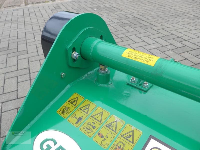 Vemac Geo DPS220 220cm Mulcher Schlegelmulcher Mähwerk NEU - Malčer sa čekićima: slika Vemac Geo DPS220 220cm Mulcher Schlegelmulcher Mähwerk NEU - Malčer sa čekićima Vemac Geo DPS220 220cm Mulcher Schlegelmulcher Mähwerk NEU - Malčer sa čekićima: slika Vemac Geo DPS220 220cm Mulcher Schlegelmulcher Mähwerk NEU - Malčer sa čekićima