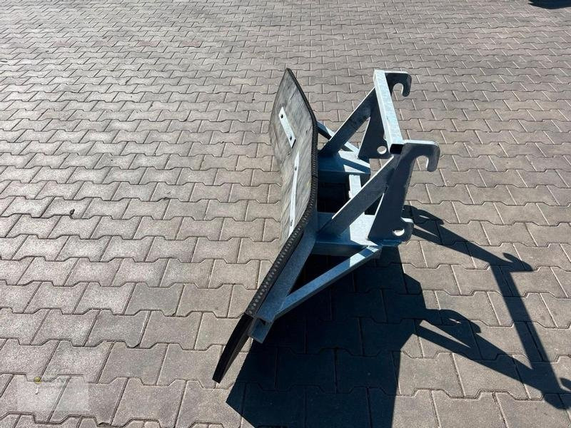 Vemac Gummischieber 200 Schäffer Futterschieber, Gülleschieber, Schneeschild - Nož za Poljoprivredni strojevi: slika Vemac Gummischieber 200 Schäffer Futterschieber, Gülleschieber, Schneeschild - Nož za Poljoprivredni strojevi Vemac Gummischieber 200 Schäffer Futterschieber, Gülleschieber, Schneeschild - Nož za Poljoprivredni strojevi: slika Vemac Gummischieber 200 Schäffer Futterschieber, Gülleschieber, Schneeschild - Nož za Poljoprivredni strojevi