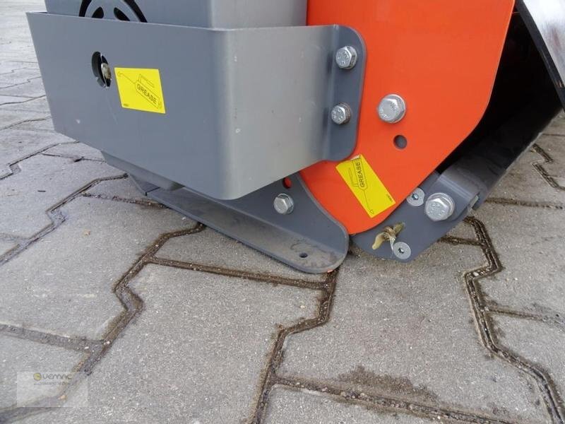 Novi Malčer sa čekićima Vemac Mulcher Schlegelmulcher ML125H 125cm hydraulisch NEU: slika Novi Malčer sa čekićima Vemac Mulcher Schlegelmulcher ML125H 125cm hydraulisch NEU