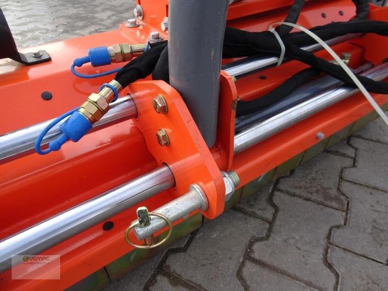 Novi Malčer sa čekićima Vemac Mulcher Schlegelmulcher ML125H 125cm hydraulisch NEU: slika Novi Malčer sa čekićima Vemac Mulcher Schlegelmulcher ML125H 125cm hydraulisch NEU