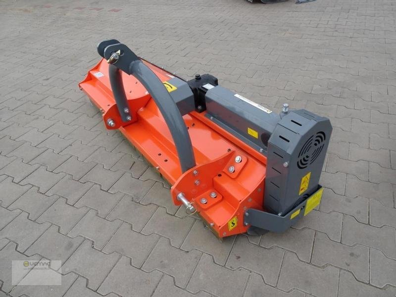 Novi Malčer sa čekićima Vemac Mulcher Schlegelmulcher ML165 165cm NEU: slika Novi Malčer sa čekićima Vemac Mulcher Schlegelmulcher ML165 165cm NEU