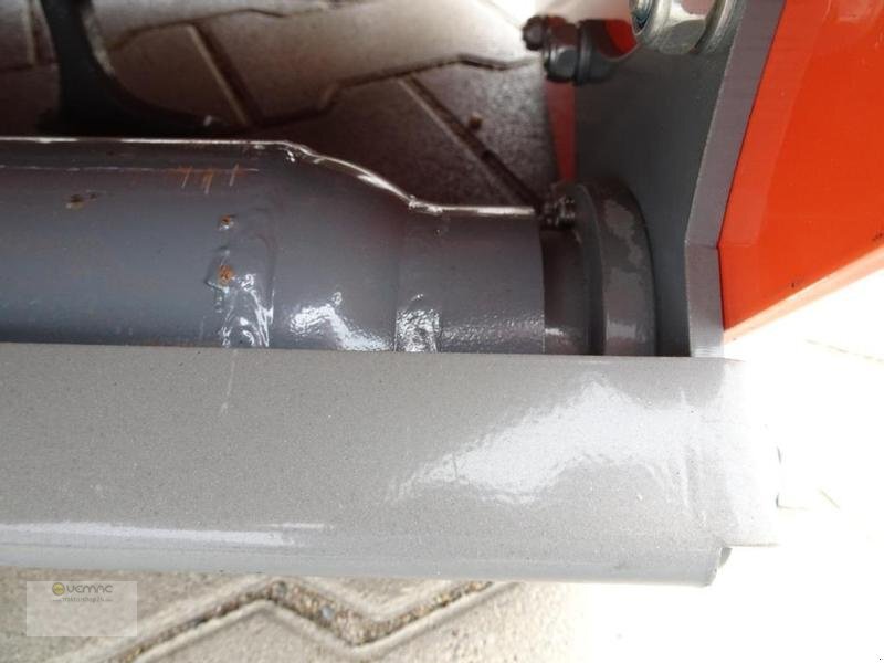 Novi Malčer sa čekićima Vemac Mulcher Schlegelmulcher ML165 165cm NEU: slika Novi Malčer sa čekićima Vemac Mulcher Schlegelmulcher ML165 165cm NEU