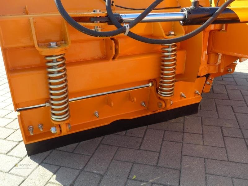 Novi Ralica za snijeg Vemac Vario Schneeschild Schneepflug 220cm NEU Winterdienst: slika Novi Ralica za snijeg Vemac Vario Schneeschild Schneepflug 220cm NEU Winterdienst Novi Ralica za snijeg Vemac Vario Schneeschild Schneepflug 220cm NEU Winterdienst: slika Novi Ralica za snijeg Vemac Vario Schneeschild Schneepflug 220cm NEU Winterdienst