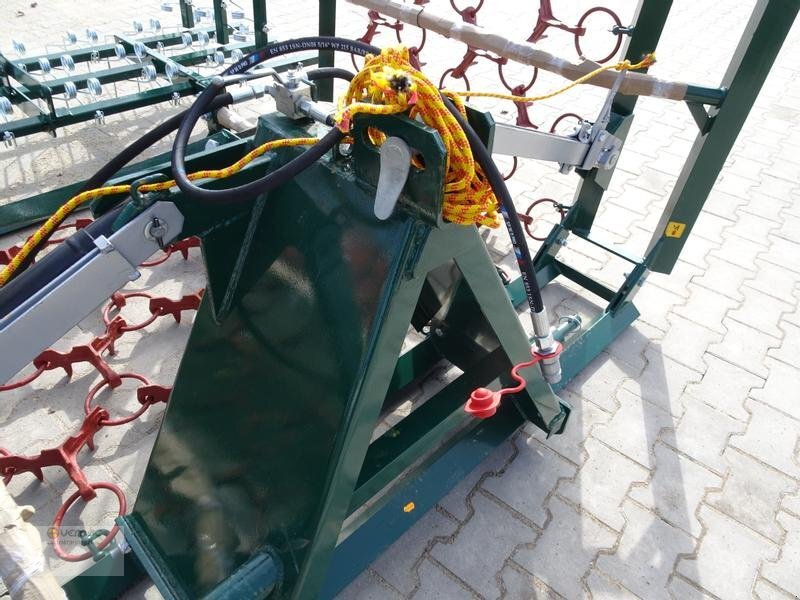 Novi Drljača s lancem Vemac Wiesenschleppe Wiesenstriegel Striegel 5m hydraulisch NEU: slika Novi Drljača s lancem Vemac Wiesenschleppe Wiesenstriegel Striegel 5m hydraulisch NEU