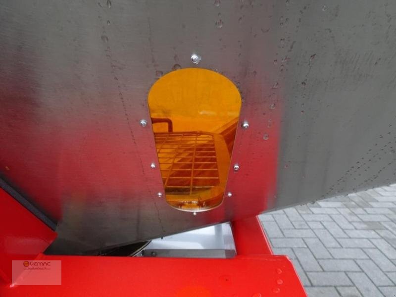 Novi Rasipač gnojiva Vemac Zweischeibenstreuer 2000KG Streuer Winterdienst Traktor NEU: slika Novi Rasipač gnojiva Vemac Zweischeibenstreuer 2000KG Streuer Winterdienst Traktor NEU