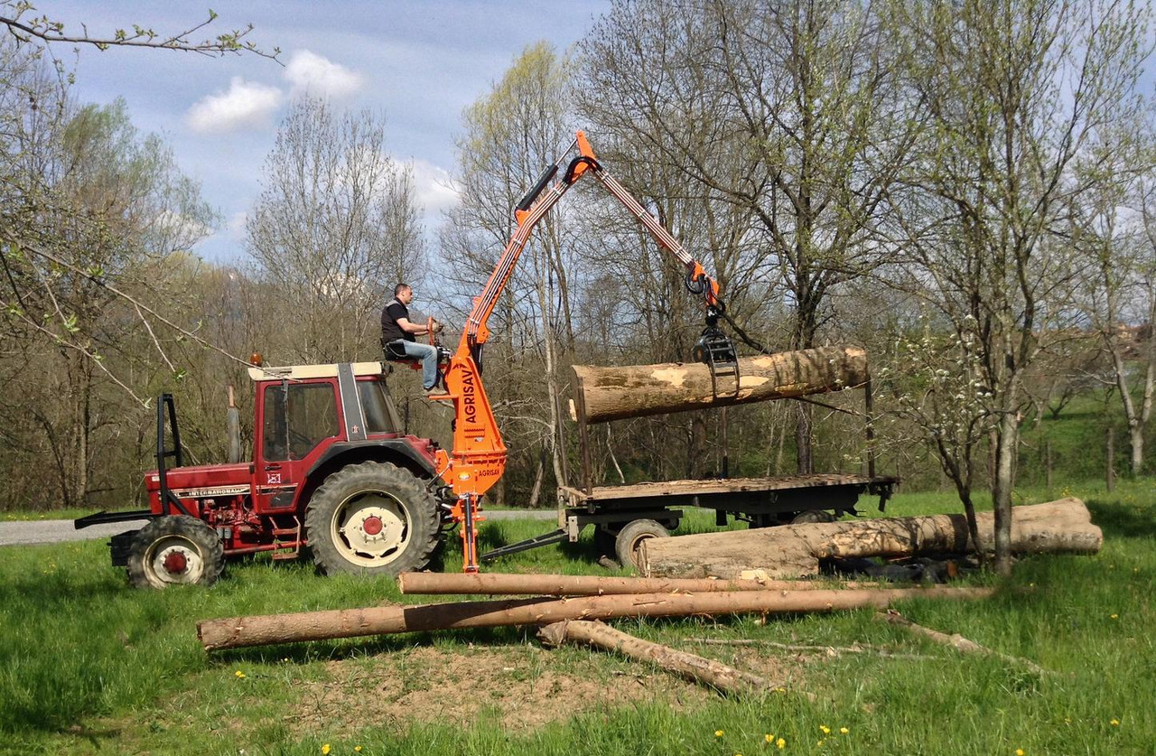 Caricatore forestale pas800 - Kamionska dizalica za Šumarska oprema: slika Caricatore forestale pas800 - Kamionska dizalica za Šumarska oprema Caricatore forestale pas800 - Kamionska dizalica za Šumarska oprema: slika Caricatore forestale pas800 - Kamionska dizalica za Šumarska oprema