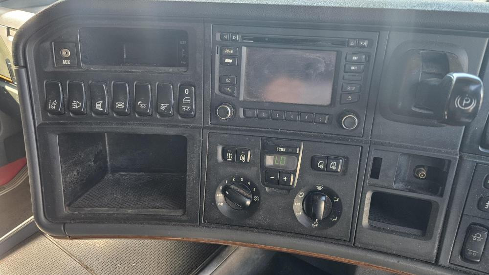 Scania R450 - Tegljač: slika Scania R450 - Tegljač Scania R450 - Tegljač: slika Scania R450 - Tegljač
