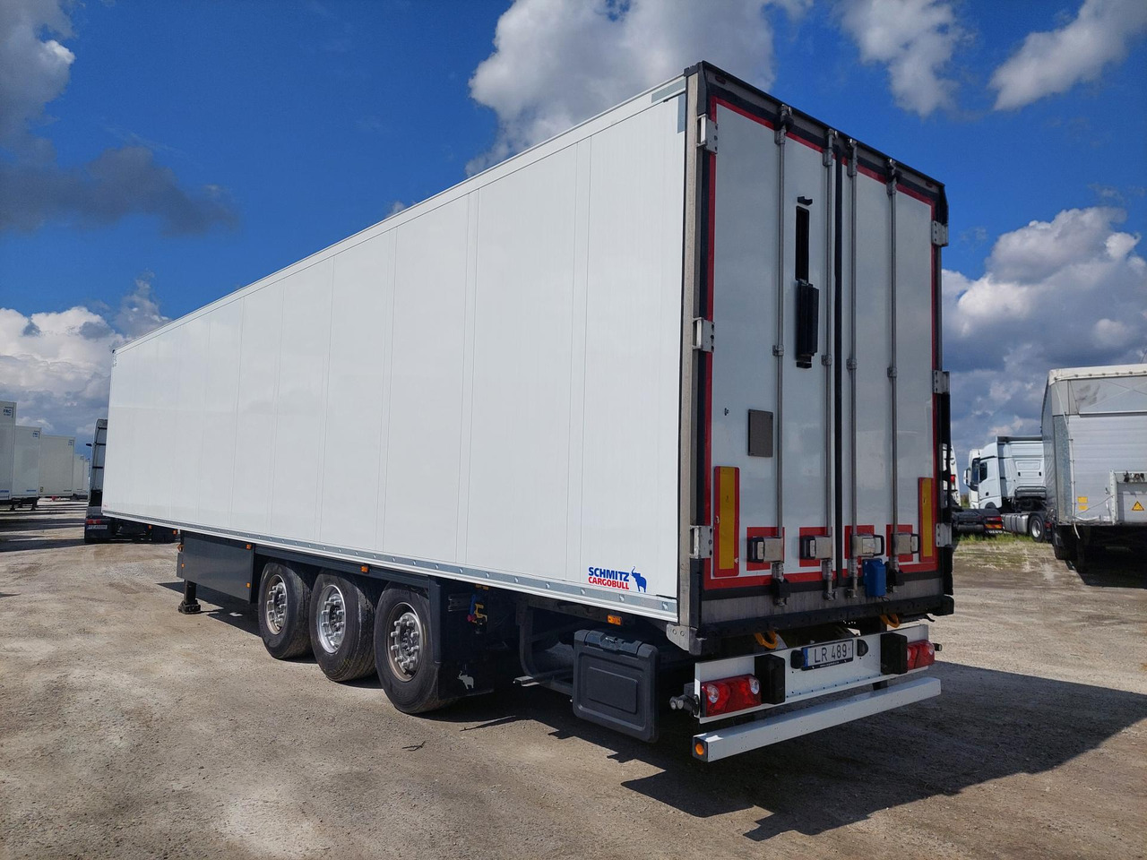 2018 Schmitz Cargobull SKO Double Deck FP 60 ThermoKing SLXi 300 Lifting Axle - Poluprikolica hladnjača: slika 2018 Schmitz Cargobull SKO Double Deck FP 60 ThermoKing SLXi 300 Lifting Axle - Poluprikolica hladnjača 2018 Schmitz Cargobull SKO Double Deck FP 60 ThermoKing SLXi 300 Lifting Axle - Poluprikolica hladnjača: slika 2018 Schmitz Cargobull SKO Double Deck FP 60 ThermoKing SLXi 300 Lifting Axle - Poluprikolica hladnjača