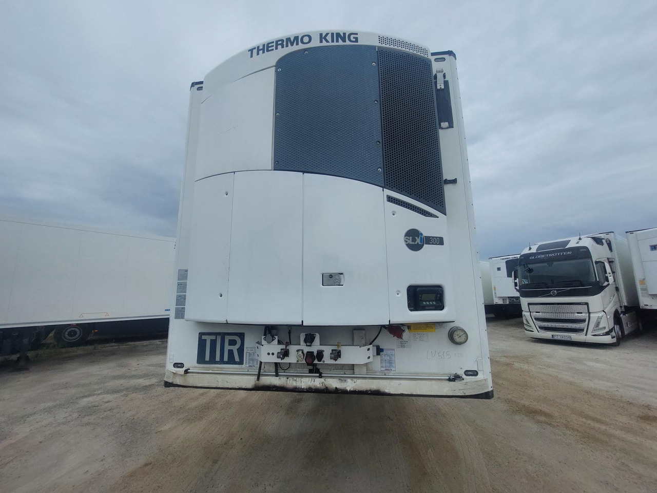 2018 Schmitz Cargobull SKO Double Deck FP 60 ThermoKing SLXi 300 Lifting Axle - Poluprikolica hladnjača: slika 2018 Schmitz Cargobull SKO Double Deck FP 60 ThermoKing SLXi 300 Lifting Axle - Poluprikolica hladnjača 2018 Schmitz Cargobull SKO Double Deck FP 60 ThermoKing SLXi 300 Lifting Axle - Poluprikolica hladnjača: slika 2018 Schmitz Cargobull SKO Double Deck FP 60 ThermoKing SLXi 300 Lifting Axle - Poluprikolica hladnjača