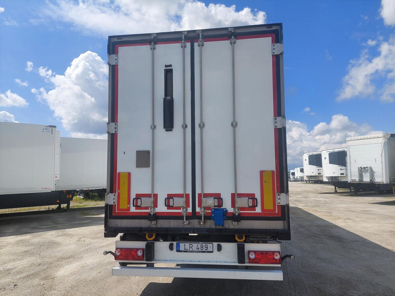 2018 Schmitz Cargobull SKO Double Deck FP 60 ThermoKing SLXi 300 Lifting Axle - Poluprikolica hladnjača: slika 2018 Schmitz Cargobull SKO Double Deck FP 60 ThermoKing SLXi 300 Lifting Axle - Poluprikolica hladnjača 2018 Schmitz Cargobull SKO Double Deck FP 60 ThermoKing SLXi 300 Lifting Axle - Poluprikolica hladnjača: slika 2018 Schmitz Cargobull SKO Double Deck FP 60 ThermoKing SLXi 300 Lifting Axle - Poluprikolica hladnjača