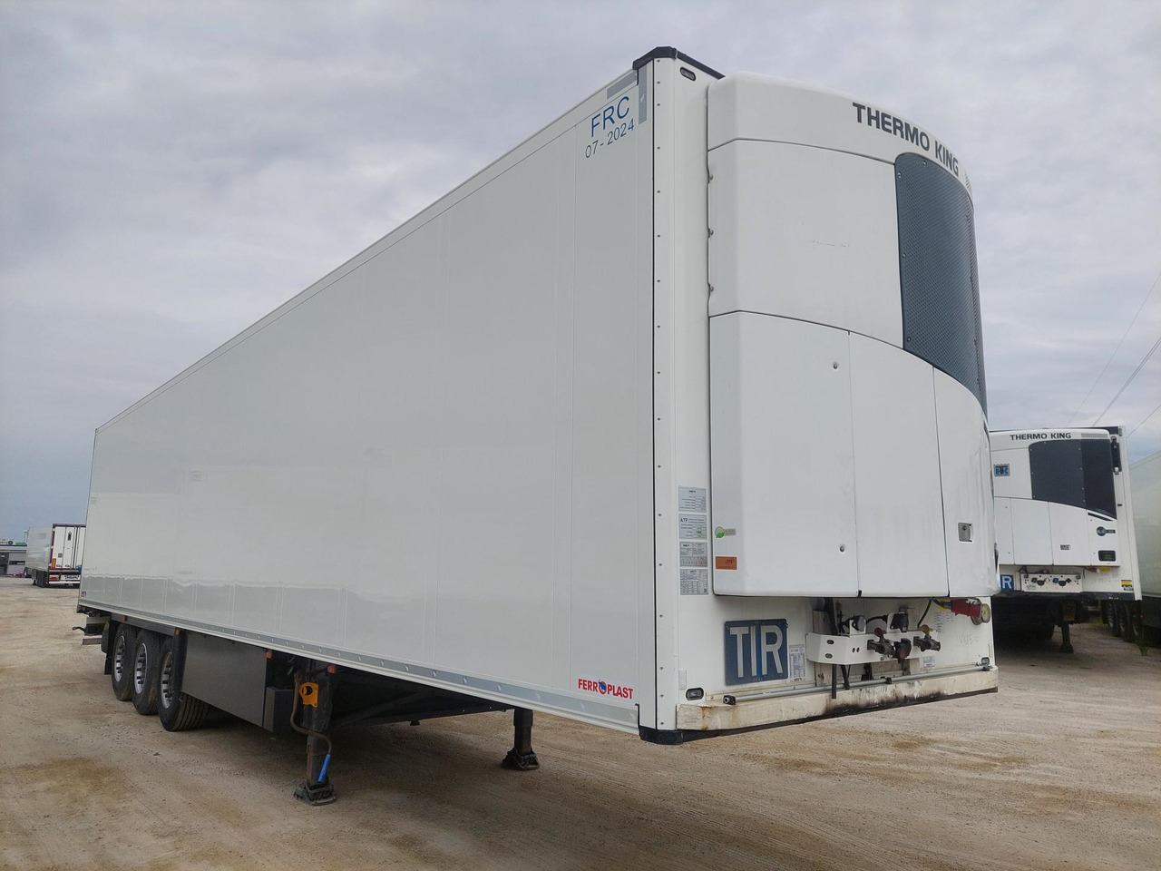 2018 Schmitz Cargobull SKO Double Deck FP 60 ThermoKing SLXi 300 Lifting Axle - Poluprikolica hladnjača: slika 2018 Schmitz Cargobull SKO Double Deck FP 60 ThermoKing SLXi 300 Lifting Axle - Poluprikolica hladnjača 2018 Schmitz Cargobull SKO Double Deck FP 60 ThermoKing SLXi 300 Lifting Axle - Poluprikolica hladnjača: slika 2018 Schmitz Cargobull SKO Double Deck FP 60 ThermoKing SLXi 300 Lifting Axle - Poluprikolica hladnjača