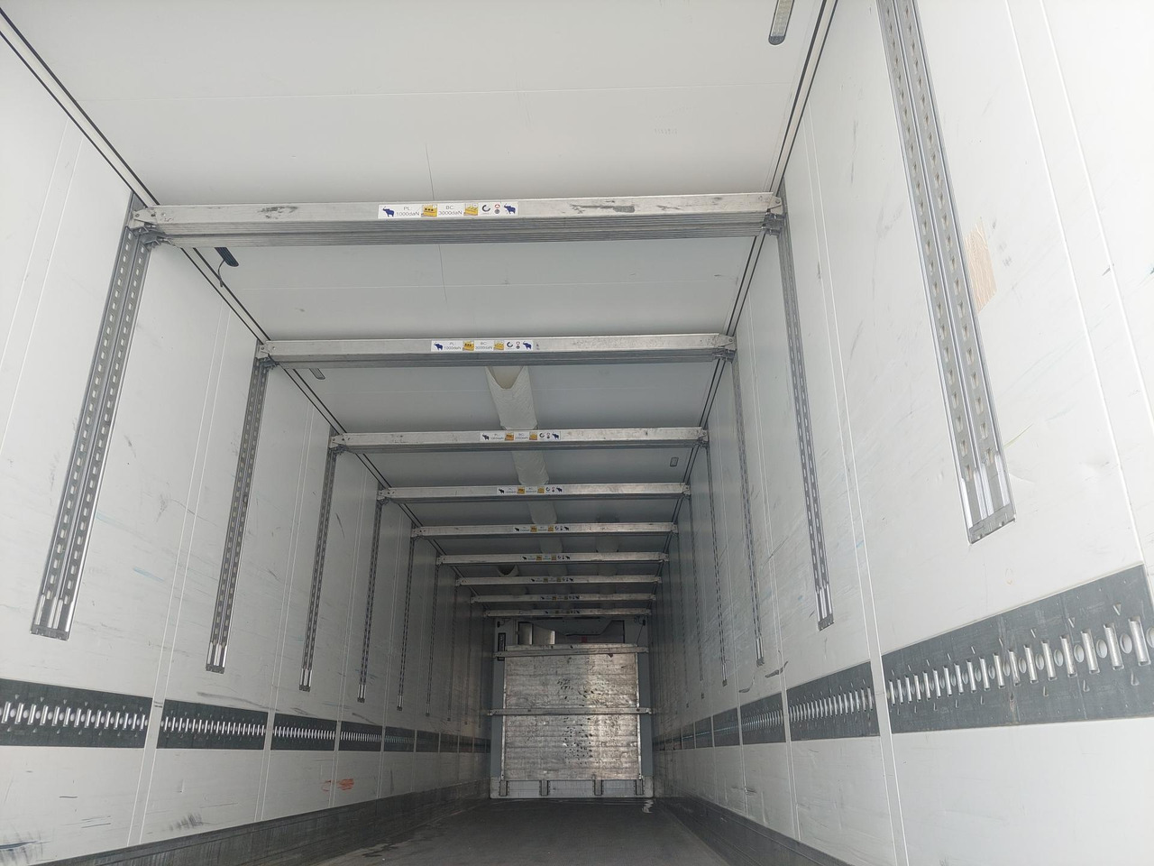 2018 Schmitz Cargobull SKO Double Deck FP 60 ThermoKing SLXi 300 Lifting Axle - Poluprikolica hladnjača: slika 2018 Schmitz Cargobull SKO Double Deck FP 60 ThermoKing SLXi 300 Lifting Axle - Poluprikolica hladnjača 2018 Schmitz Cargobull SKO Double Deck FP 60 ThermoKing SLXi 300 Lifting Axle - Poluprikolica hladnjača: slika 2018 Schmitz Cargobull SKO Double Deck FP 60 ThermoKing SLXi 300 Lifting Axle - Poluprikolica hladnjača