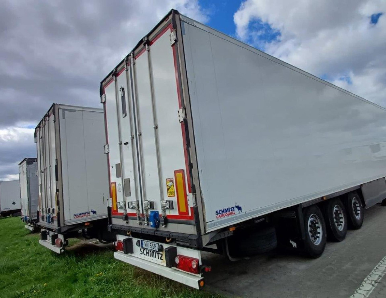 2019 Schmitz Cargobull SKO FP 45 ThermoKing SLXi 300 - Poluprikolica hladnjača: slika 2019 Schmitz Cargobull SKO FP 45 ThermoKing SLXi 300 - Poluprikolica hladnjača 2019 Schmitz Cargobull SKO FP 45 ThermoKing SLXi 300 - Poluprikolica hladnjača: slika 2019 Schmitz Cargobull SKO FP 45 ThermoKing SLXi 300 - Poluprikolica hladnjača