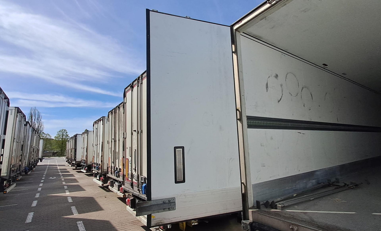 2020 Schmitz Cargobull SKO FP 60 ThermoKing SLXi 300 - Poluprikolica hladnjača: slika 2020 Schmitz Cargobull SKO FP 60 ThermoKing SLXi 300 - Poluprikolica hladnjača 2020 Schmitz Cargobull SKO FP 60 ThermoKing SLXi 300 - Poluprikolica hladnjača: slika 2020 Schmitz Cargobull SKO FP 60 ThermoKing SLXi 300 - Poluprikolica hladnjača