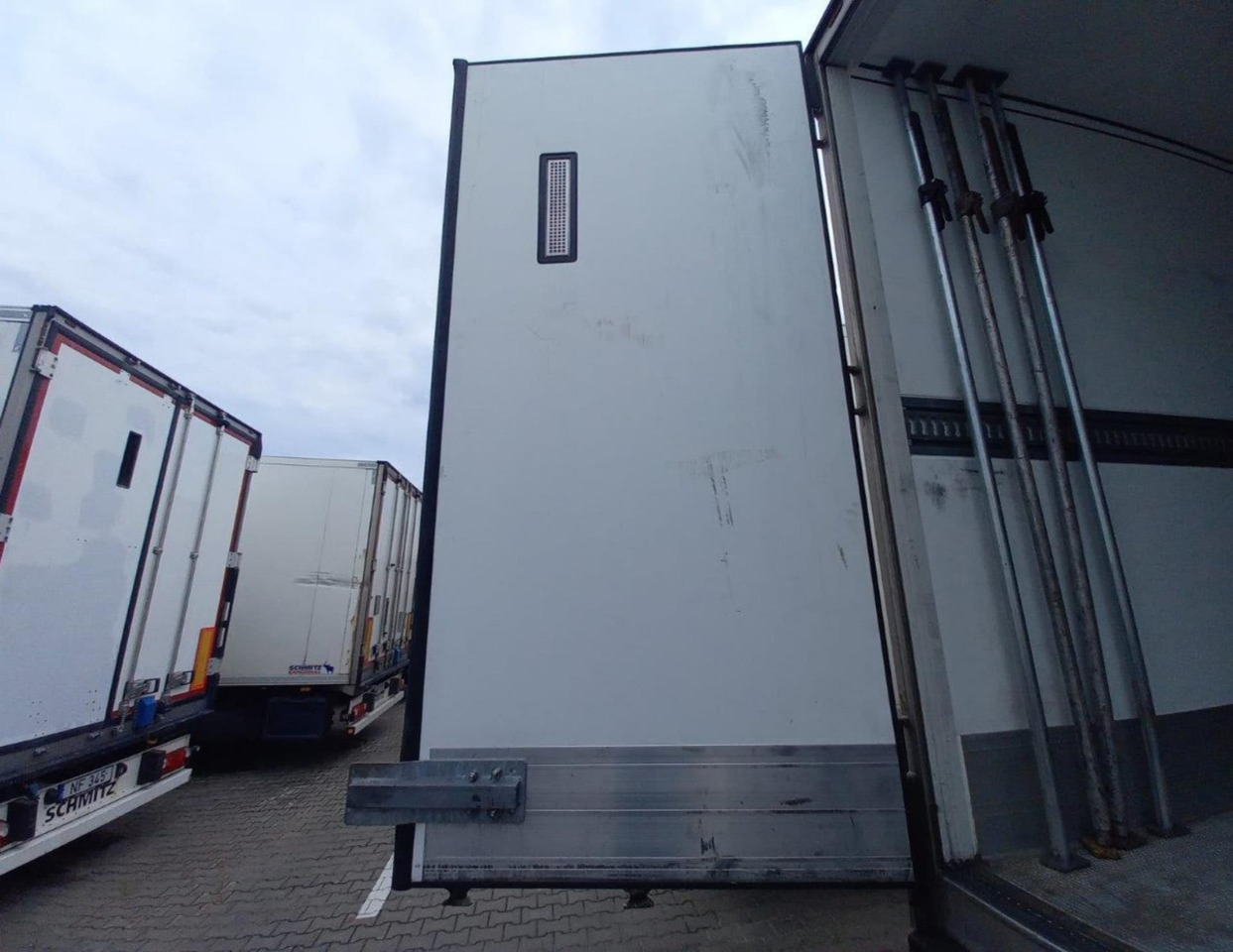 2022 Schmitz Cargobull SKO FP 45 Carrier Vector 1550 - Poluprikolica hladnjača: slika 2022 Schmitz Cargobull SKO FP 45 Carrier Vector 1550 - Poluprikolica hladnjača 2022 Schmitz Cargobull SKO FP 45 Carrier Vector 1550 - Poluprikolica hladnjača: slika 2022 Schmitz Cargobull SKO FP 45 Carrier Vector 1550 - Poluprikolica hladnjača