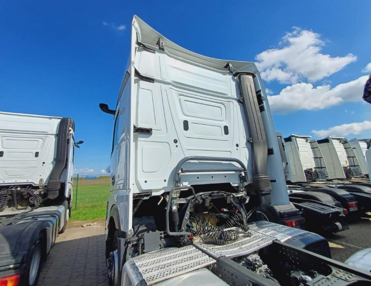 2021 Mercedes-Benz Actros 5 1845 BigSpace - Tegljač: slika 2021 Mercedes-Benz Actros 5 1845 BigSpace - Tegljač 2021 Mercedes-Benz Actros 5 1845 BigSpace - Tegljač: slika 2021 Mercedes-Benz Actros 5 1845 BigSpace - Tegljač