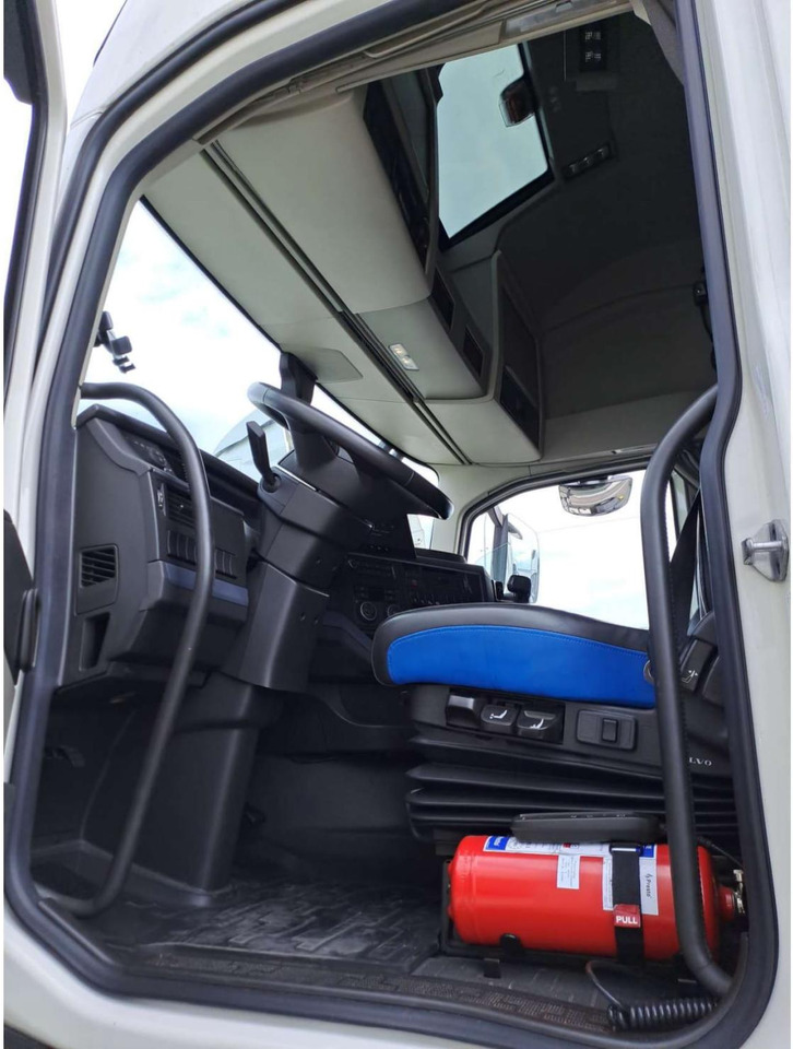 2023 Volvo FH 460 Globetrotter XL Varios i-Save - Tegljač: slika 2023 Volvo FH 460 Globetrotter XL Varios i-Save - Tegljač 2023 Volvo FH 460 Globetrotter XL Varios i-Save - Tegljač: slika 2023 Volvo FH 460 Globetrotter XL Varios i-Save - Tegljač
