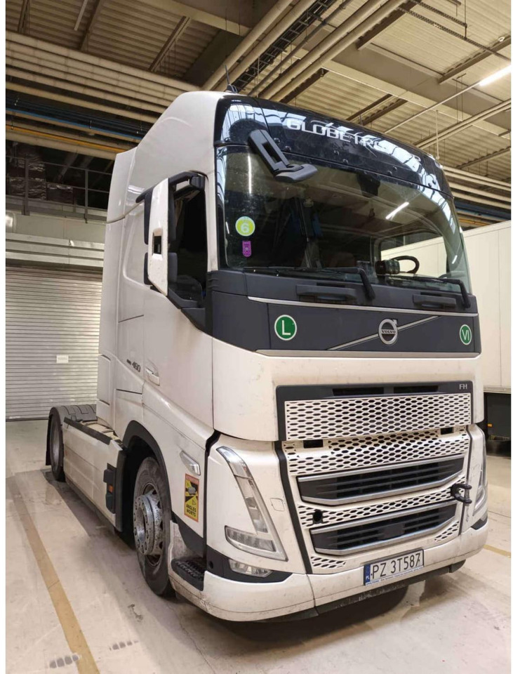 2023 Volvo FH 460 Globetrotter XL i-Save - Tegljač: slika 2023 Volvo FH 460 Globetrotter XL i-Save - Tegljač 2023 Volvo FH 460 Globetrotter XL i-Save - Tegljač: slika 2023 Volvo FH 460 Globetrotter XL i-Save - Tegljač