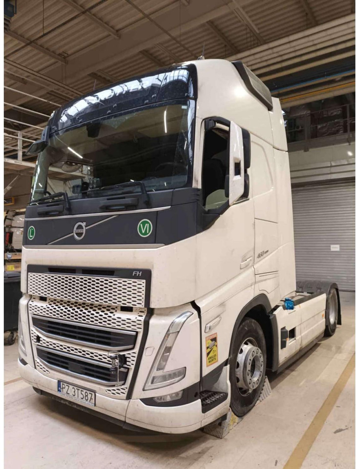 2023 Volvo FH 460 Globetrotter XL i-Save - Tegljač: slika 2023 Volvo FH 460 Globetrotter XL i-Save - Tegljač 2023 Volvo FH 460 Globetrotter XL i-Save - Tegljač: slika 2023 Volvo FH 460 Globetrotter XL i-Save - Tegljač