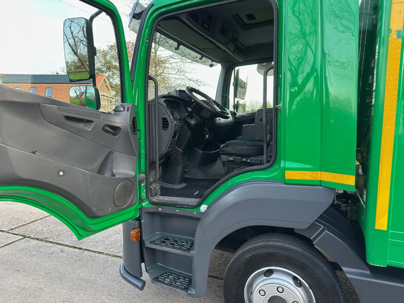 Mercedes-Benz Atego 1018 / NL TRUCK / AIRCO / BOX+LIFT+SIDE DOOR / AUTOMATIC - Kamion sandučar: slika Mercedes-Benz Atego 1018 / NL TRUCK / AIRCO / BOX+LIFT+SIDE DOOR / AUTOMATIC - Kamion sandučar Mercedes-Benz Atego 1018 / NL TRUCK / AIRCO / BOX+LIFT+SIDE DOOR / AUTOMATIC - Kamion sandučar: slika Mercedes-Benz Atego 1018 / NL TRUCK / AIRCO / BOX+LIFT+SIDE DOOR / AUTOMATIC - Kamion sandučar