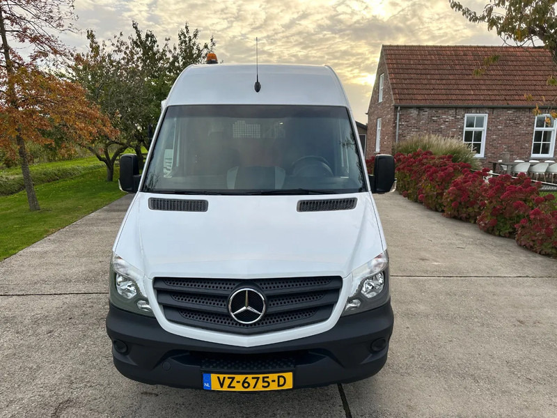 Mercedes-Benz Sprinter 313 CDI / L2H2 / AUTOMAAT / NL BUS / 130 PK / 2-ZITS / CC / AIRCO / CAMERA - Furgon: slika Mercedes-Benz Sprinter 313 CDI / L2H2 / AUTOMAAT / NL BUS / 130 PK / 2-ZITS / CC / AIRCO / CAMERA - Furgon Mercedes-Benz Sprinter 313 CDI / L2H2 / AUTOMAAT / NL BUS / 130 PK / 2-ZITS / CC / AIRCO / CAMERA - Furgon: slika Mercedes-Benz Sprinter 313 CDI / L2H2 / AUTOMAAT / NL BUS / 130 PK / 2-ZITS / CC / AIRCO / CAMERA - Furgon