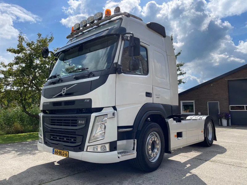 Volvo FM 460 EURO 6 / TOP!! / NL TRUCK / GLOBETROTTER / SAFETY SYSTEMS - Tegljač: slika Volvo FM 460 EURO 6 / TOP!! / NL TRUCK / GLOBETROTTER / SAFETY SYSTEMS - Tegljač Volvo FM 460 EURO 6 / TOP!! / NL TRUCK / GLOBETROTTER / SAFETY SYSTEMS - Tegljač: slika Volvo FM 460 EURO 6 / TOP!! / NL TRUCK / GLOBETROTTER / SAFETY SYSTEMS - Tegljač