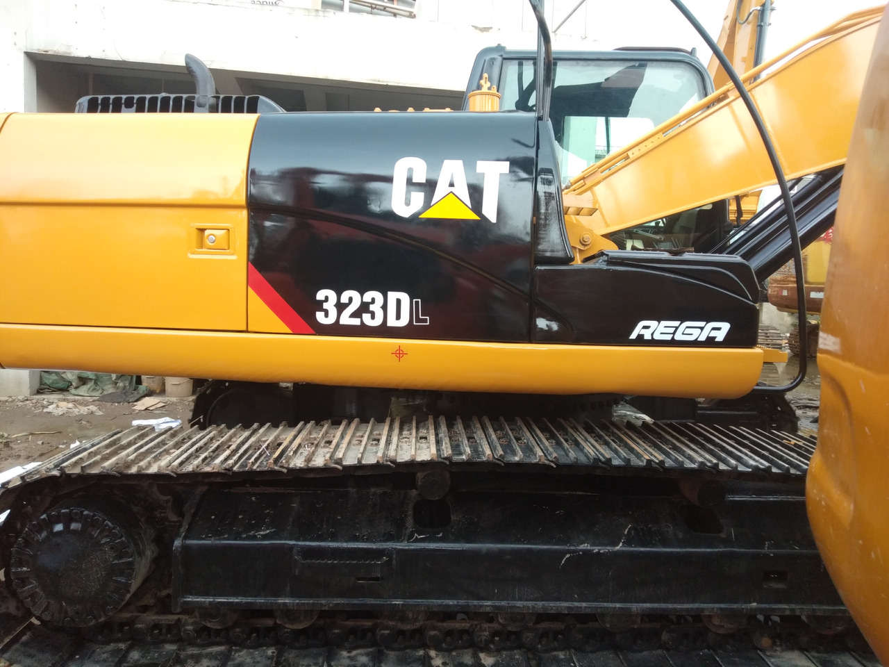 CATERPILLAR 323DL - Bager gusjeničar: slika CATERPILLAR 323DL - Bager gusjeničar CATERPILLAR 323DL - Bager gusjeničar: slika CATERPILLAR 323DL - Bager gusjeničar
