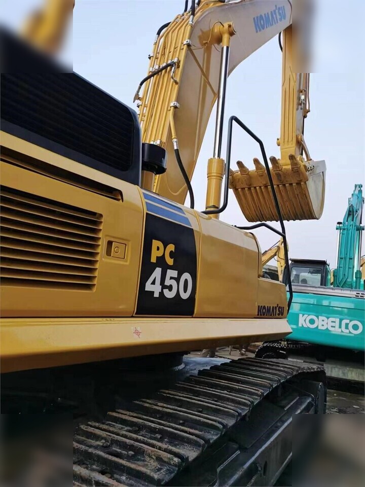 KOMATSU PC450-8 - Bager gusjeničar: slika KOMATSU PC450-8 - Bager gusjeničar KOMATSU PC450-8 - Bager gusjeničar: slika KOMATSU PC450-8 - Bager gusjeničar