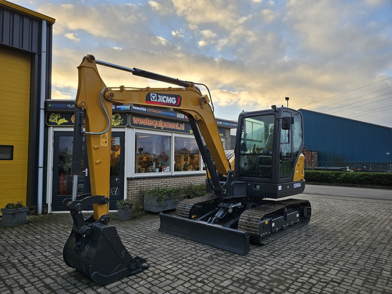 XCMG XE60GA - Mini bager: slika XCMG XE60GA - Mini bager XCMG XE60GA - Mini bager: slika XCMG XE60GA - Mini bager