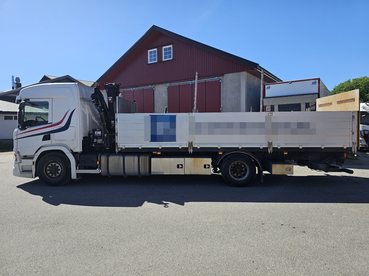 Scania P320 - Kamion s otvorenim sandukom, Kamion s kranom: slika Scania P320 - Kamion s otvorenim sandukom, Kamion s kranom Scania P320 - Kamion s otvorenim sandukom, Kamion s kranom: slika Scania P320 - Kamion s otvorenim sandukom, Kamion s kranom