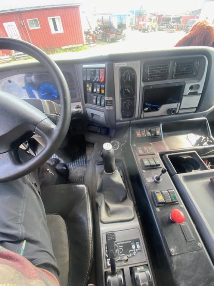 Kiper Sisu E18 630: slika Kiper Sisu E18 630 Kiper Sisu E18 630: slika Kiper Sisu E18 630