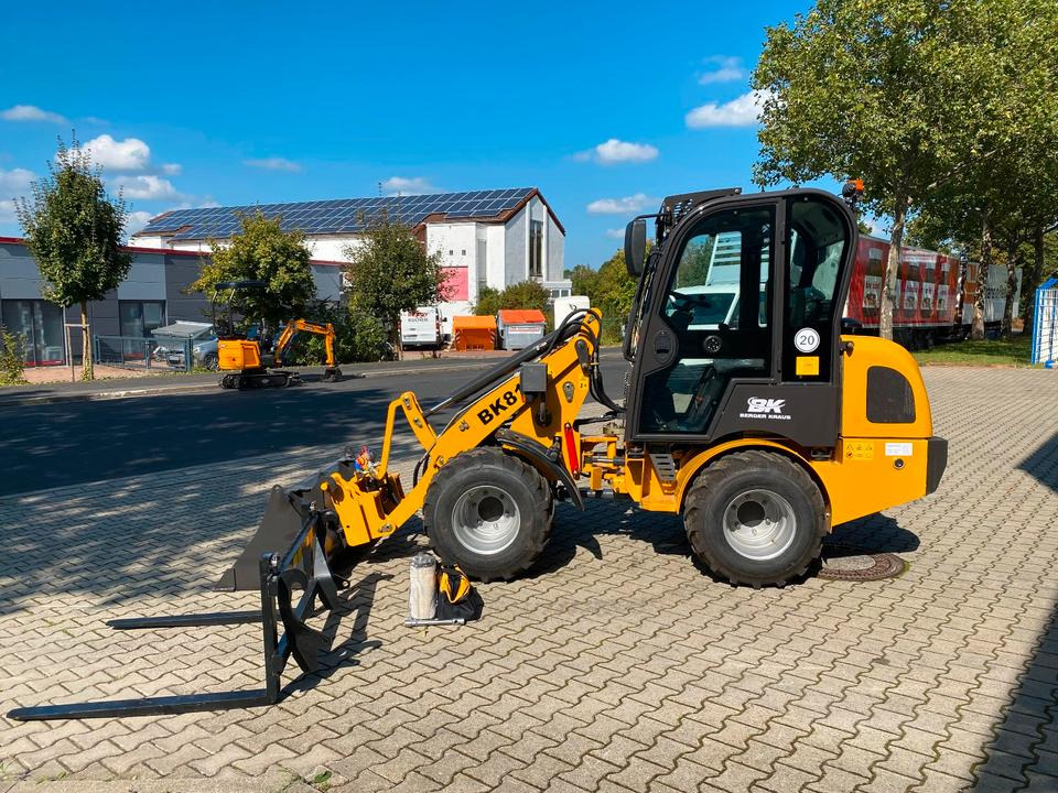 Hoflader/Radlader BK810 *BERGER KRAUS*Kubota *EURO-AUFNAHME*SCHNELLWECHSLER*SOFORT!* - Zglobni utovarivač: slika Hoflader/Radlader BK810 *BERGER KRAUS*Kubota *EURO-AUFNAHME*SCHNELLWECHSLER*SOFORT!* - Zglobni utovarivač Hoflader/Radlader BK810 *BERGER KRAUS*Kubota *EURO-AUFNAHME*SCHNELLWECHSLER*SOFORT!* - Zglobni utovarivač: slika Hoflader/Radlader BK810 *BERGER KRAUS*Kubota *EURO-AUFNAHME*SCHNELLWECHSLER*SOFORT!* - Zglobni utovarivač
