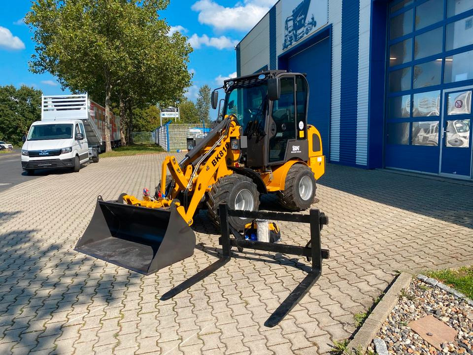 Hoflader/Radlader BK810 *BERGER KRAUS*Kubota *EURO-AUFNAHME*SCHNELLWECHSLER*SOFORT!* - Zglobni utovarivač: slika Hoflader/Radlader BK810 *BERGER KRAUS*Kubota *EURO-AUFNAHME*SCHNELLWECHSLER*SOFORT!* - Zglobni utovarivač Hoflader/Radlader BK810 *BERGER KRAUS*Kubota *EURO-AUFNAHME*SCHNELLWECHSLER*SOFORT!* - Zglobni utovarivač: slika Hoflader/Radlader BK810 *BERGER KRAUS*Kubota *EURO-AUFNAHME*SCHNELLWECHSLER*SOFORT!* - Zglobni utovarivač