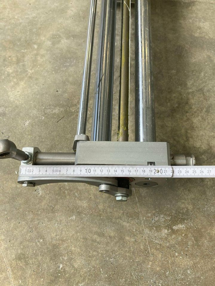 MAN Lion´s City 12 Türantrieb hintere Tür Teilenummer 36744066140 - Vrata i dijelovi za Kamion: slika MAN Lion´s City 12 Türantrieb hintere Tür Teilenummer 36744066140 - Vrata i dijelovi za Kamion MAN Lion´s City 12 Türantrieb hintere Tür Teilenummer 36744066140 - Vrata i dijelovi za Kamion: slika MAN Lion´s City 12 Türantrieb hintere Tür Teilenummer 36744066140 - Vrata i dijelovi za Kamion