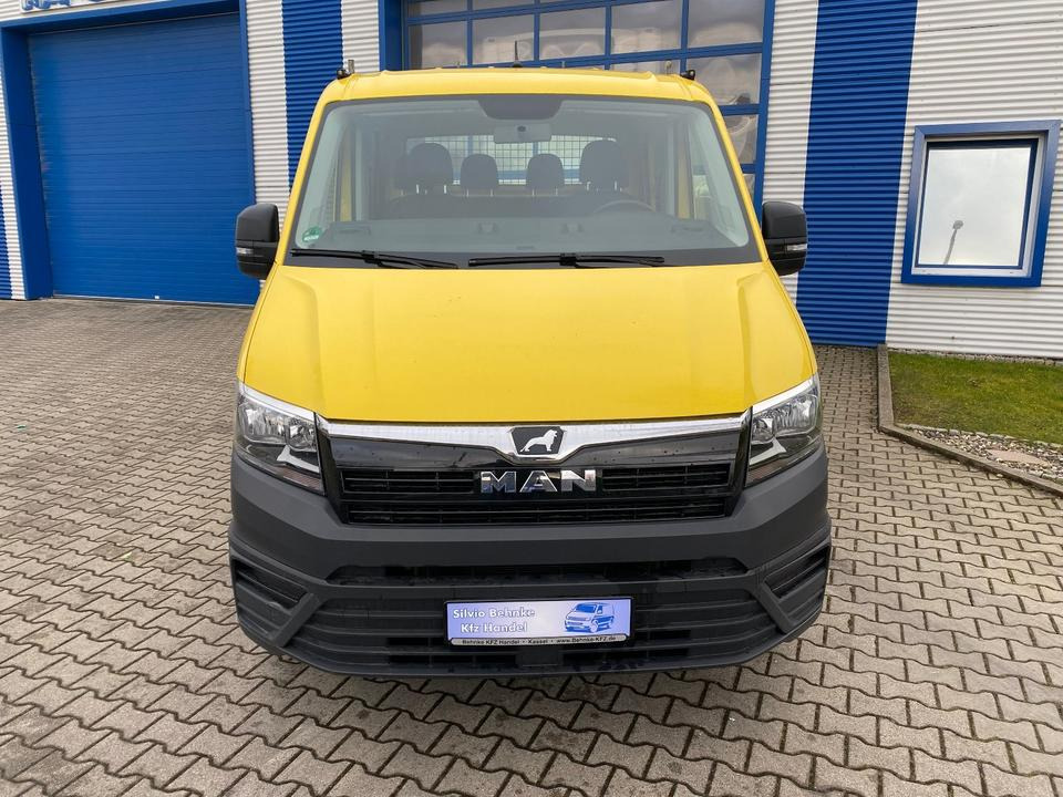 MAN TGE 3.140 Doka Pritsche Lang *STANDHZG* AHK*HECKANTRIEB*1.HAND*INKL.19% MWST*SOFORT!* - Dostavno vozilo s ravnom platformom, Dostavno vozilo s dvostrukom kabinom: slika MAN TGE 3.140 Doka Pritsche Lang *STANDHZG* AHK*HECKANTRIEB*1.HAND*INKL.19% MWST*SOFORT!* - Dostavno vozilo s ravnom platformom, Dostavno vozilo s dvostrukom kabinom MAN TGE 3.140 Doka Pritsche Lang *STANDHZG* AHK*HECKANTRIEB*1.HAND*INKL.19% MWST*SOFORT!* - Dostavno vozilo s ravnom platformom, Dostavno vozilo s dvostrukom kabinom: slika MAN TGE 3.140 Doka Pritsche Lang *STANDHZG* AHK*HECKANTRIEB*1.HAND*INKL.19% MWST*SOFORT!* - Dostavno vozilo s ravnom platformom, Dostavno vozilo s dvostrukom kabinom