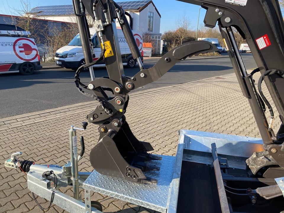 Minibagger BK2000NKSR + Tieflader + Zubehör *INKL.19% MWST*BERGER KRAUS*KUBOTA* KLIMA*SCHWENKARM*VERSTELLFAHRWERK* - Mini bager, Prikolica: slika Minibagger BK2000NKSR + Tieflader + Zubehör *INKL.19% MWST*BERGER KRAUS*KUBOTA* KLIMA*SCHWENKARM*VERSTELLFAHRWERK* - Mini bager, Prikolica Minibagger BK2000NKSR + Tieflader + Zubehör *INKL.19% MWST*BERGER KRAUS*KUBOTA* KLIMA*SCHWENKARM*VERSTELLFAHRWERK* - Mini bager, Prikolica: slika Minibagger BK2000NKSR + Tieflader + Zubehör *INKL.19% MWST*BERGER KRAUS*KUBOTA* KLIMA*SCHWENKARM*VERSTELLFAHRWERK* - Mini bager, Prikolica