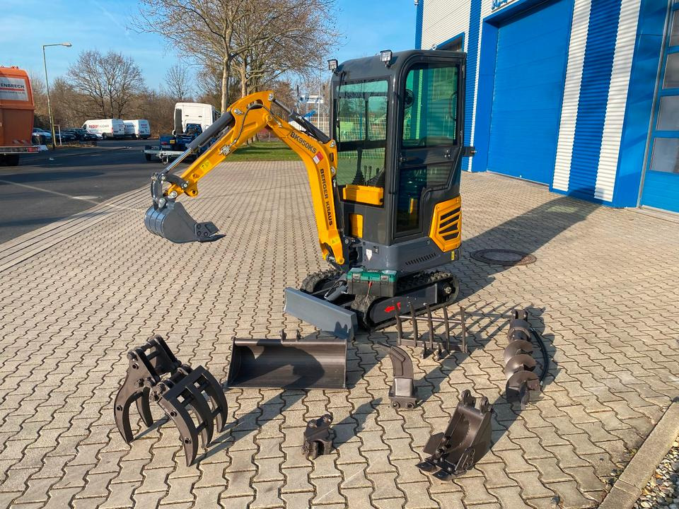 Minibagger BK950KS + Zubehör *INKL.19% MWST*BERGER KRAUS*KABINE*SOFORT!* - Mini bager: slika Minibagger BK950KS + Zubehör *INKL.19% MWST*BERGER KRAUS*KABINE*SOFORT!* - Mini bager Minibagger BK950KS + Zubehör *INKL.19% MWST*BERGER KRAUS*KABINE*SOFORT!* - Mini bager: slika Minibagger BK950KS + Zubehör *INKL.19% MWST*BERGER KRAUS*KABINE*SOFORT!* - Mini bager
