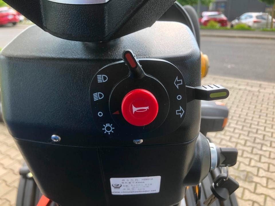 Zglobni utovarivač Radlader / Hoflader BK906 *INKL.19% MWST*PERKINS*BERGER KRAUS*GABELPAKET*CE*EURO: slika Zglobni utovarivač Radlader / Hoflader BK906 *INKL.19% MWST*PERKINS*BERGER KRAUS*GABELPAKET*CE*EURO