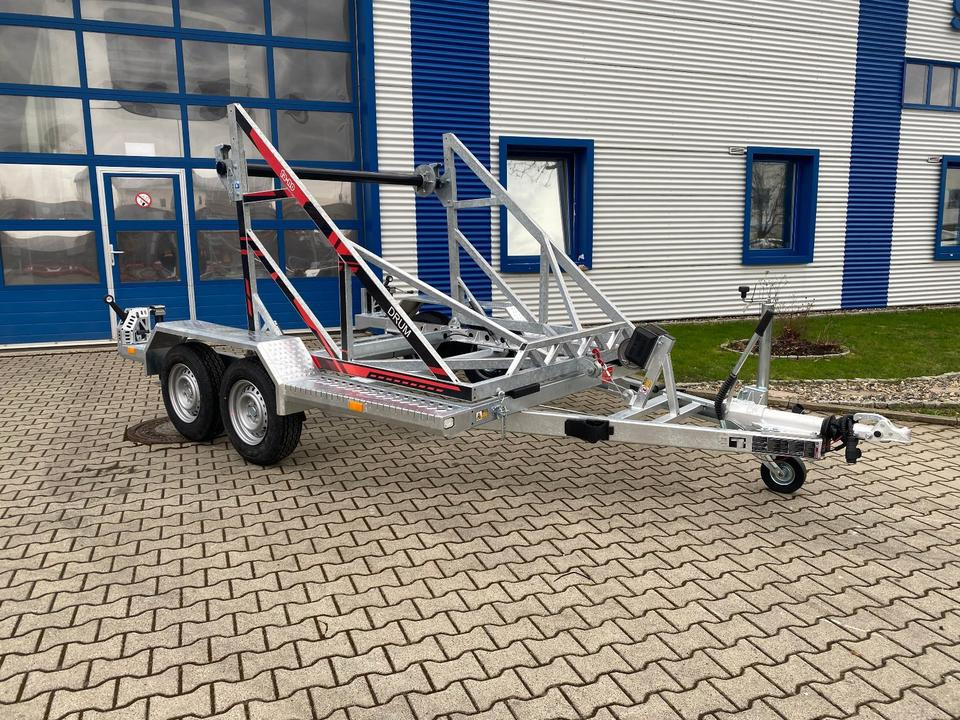 Vermietung / Kabelanhänger 3500KG / Nutzlast 2766KG / Kabeltrommel-Anhänger / Glasfaser/ 1 Monat - Prikolica za kablove: slika Vermietung / Kabelanhänger 3500KG / Nutzlast 2766KG / Kabeltrommel-Anhänger / Glasfaser/ 1 Monat - Prikolica za kablove Vermietung / Kabelanhänger 3500KG / Nutzlast 2766KG / Kabeltrommel-Anhänger / Glasfaser/ 1 Monat - Prikolica za kablove: slika Vermietung / Kabelanhänger 3500KG / Nutzlast 2766KG / Kabeltrommel-Anhänger / Glasfaser/ 1 Monat - Prikolica za kablove